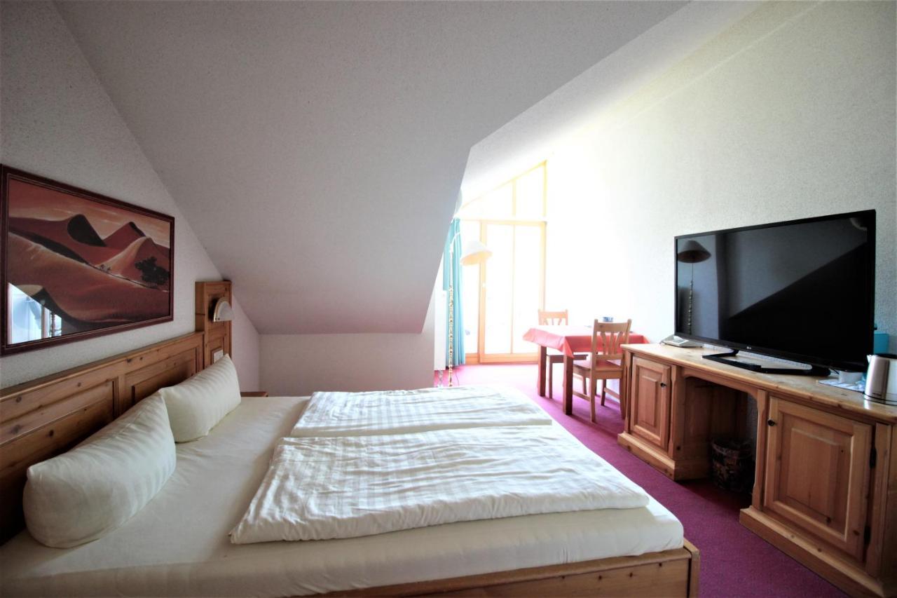 Ruhiges Doppelzimmer Im Hotel Ahornhof 林德伯格 外观 照片