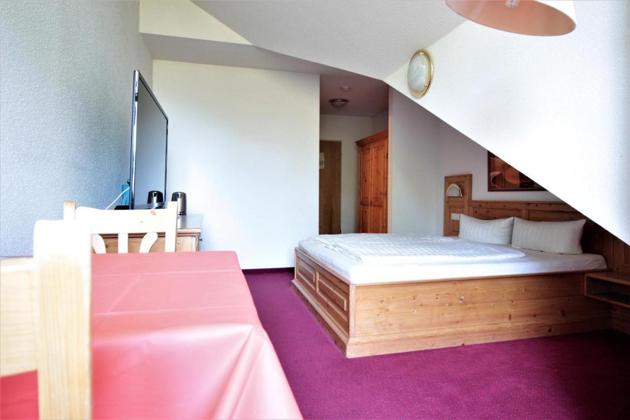 Ruhiges Doppelzimmer Im Hotel Ahornhof 林德伯格 外观 照片